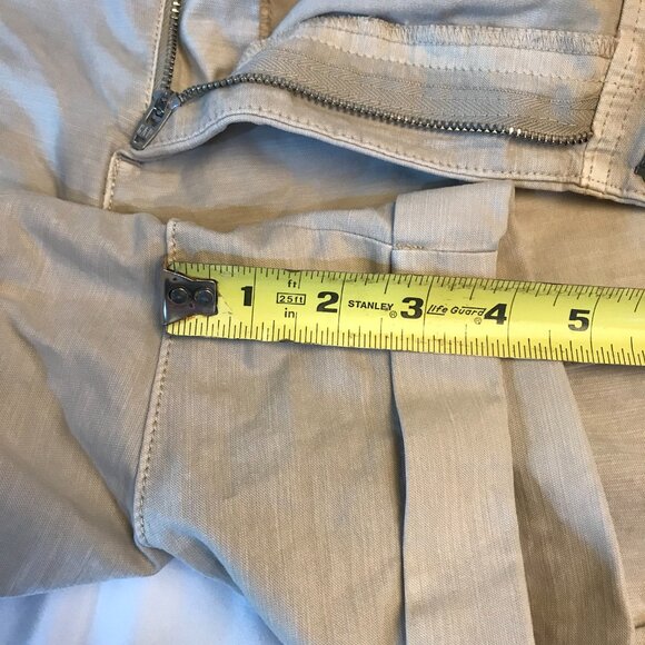 Gap Women's Shorts Khaki Tan Women's Size 18 Beige with belt Style 282503 NEW - Picture 9 of 12